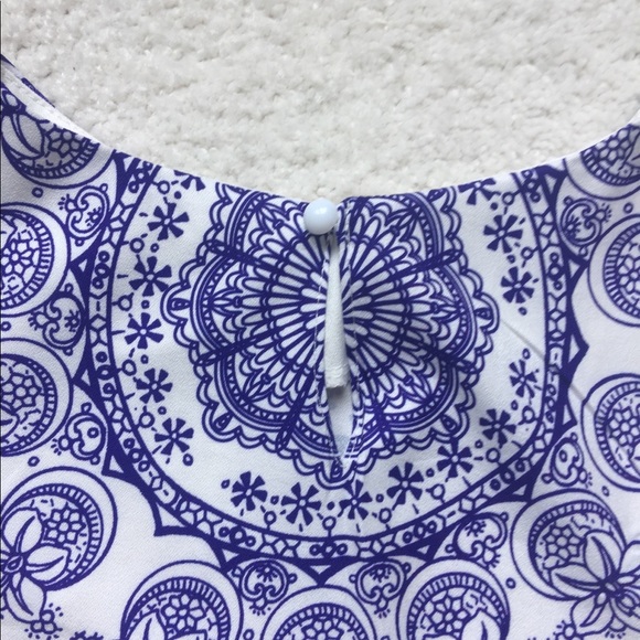 Crop Top Set - Picture 7 of 7